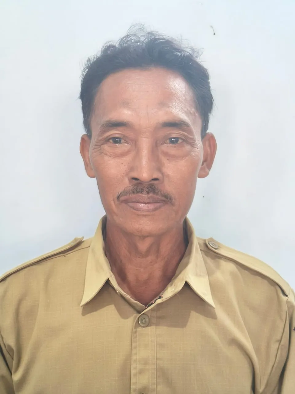 Juni Hadi